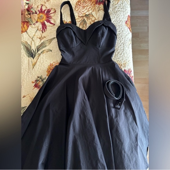 Maneater Swing Dress in Black by Vixen - Picture 3 of 3